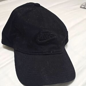 Nike Classic Black Men's Hat‎
